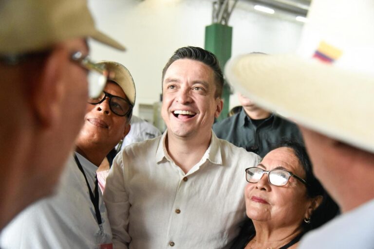 210225-ministro-gustavo-en-el-tolima (1)