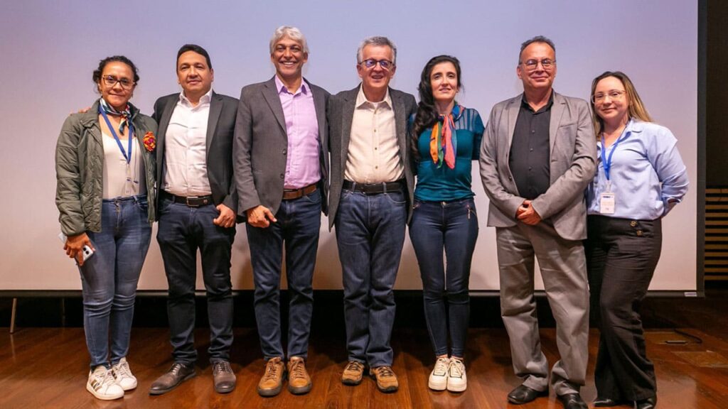 250210-Para-mejorar-transparencia-en-contratacion-publica-MinTIC-1280 (1)