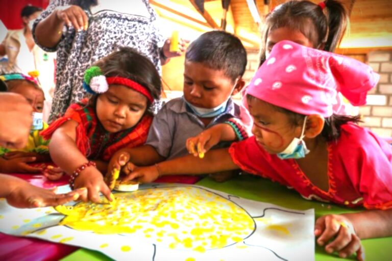 NIÑOS WAYUU ICBF