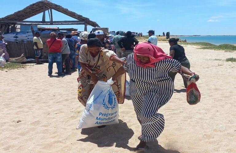 Armada de Colombia, unida a indígenas en Alta Guajira