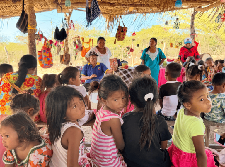 La enramada, uno de los entornos donde se fortalece el bienestar integral de la niñez wayuu en La Guajira