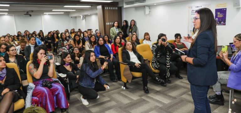 MinEnergía conmemora el Día Internacional de las Mujeres Trabajadoras con un llamado a la equidad en el sector