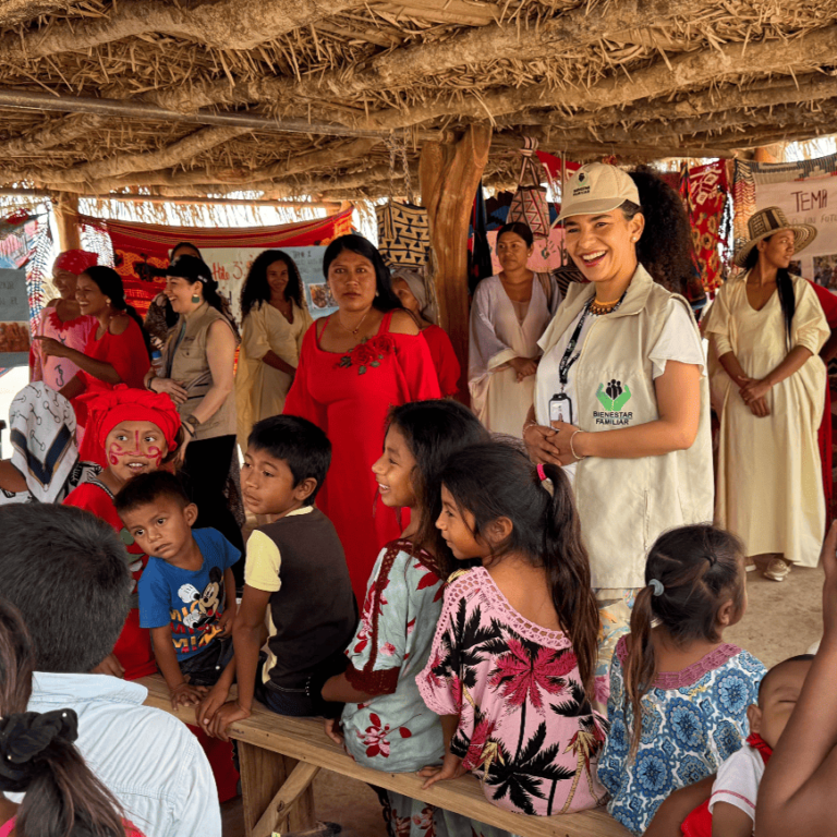 Subdirectora del Bienestar Familiar verificó modelo propio de atención integral en dos comunidades wayuu de La Guajira