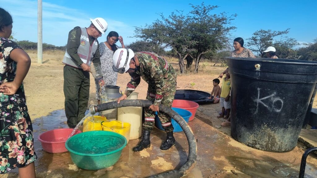 Ingenieros Militares llevan agua potable a comunidades indígenas