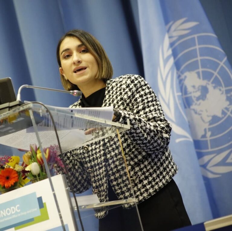 Canciller Laura Sarabia pide ante Comisión de Estupefacientes excluir la hoja de coca de la lista de sustancias más dañinas