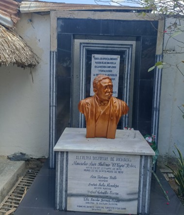 Luis Antonio Robles Mausoleo