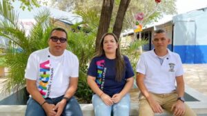 Hugo Bandera y Dayana Colegio Camarones ANATO2026